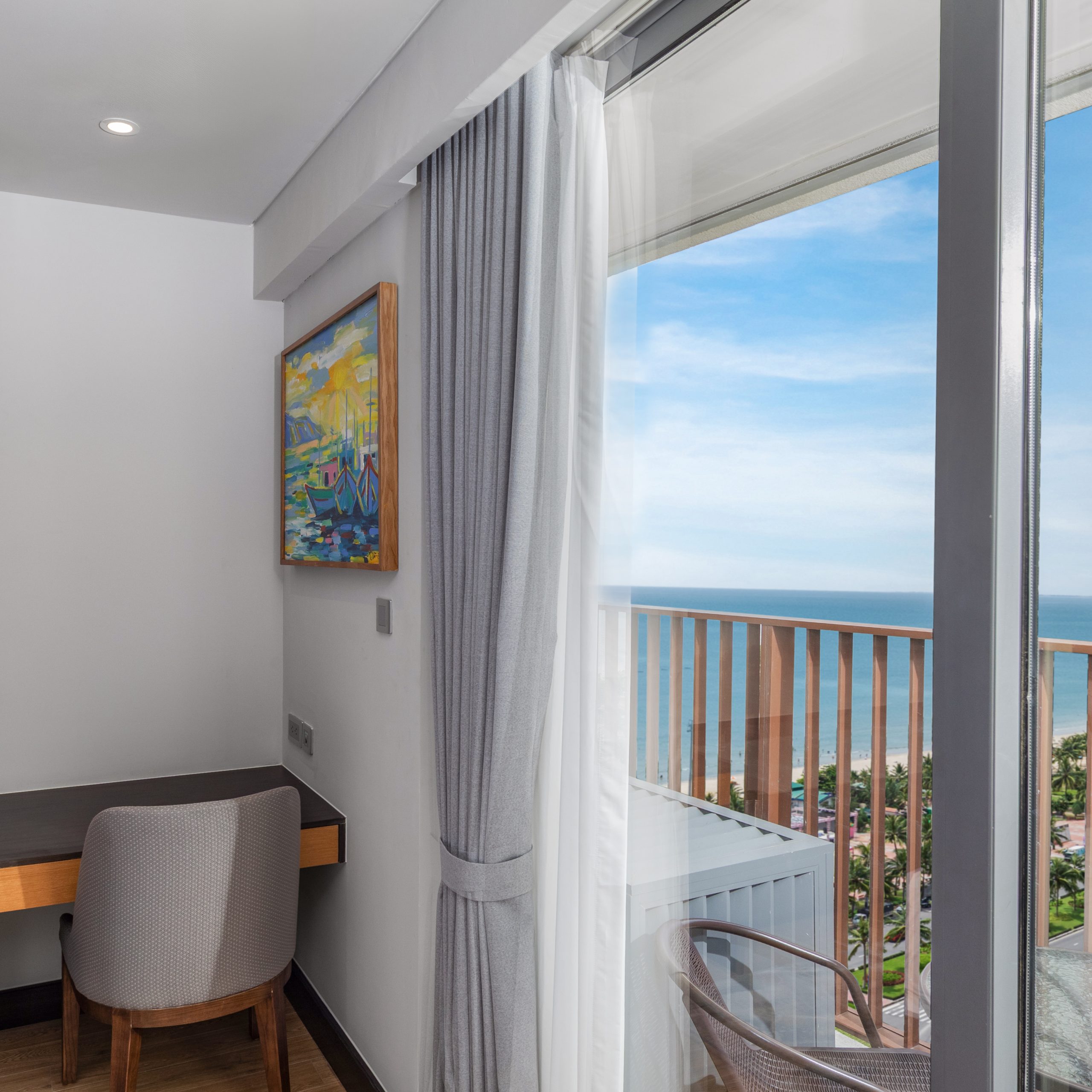 Deluxe Studio, Partial Sea view