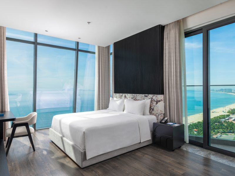 Executive Ocean Front view (Double)