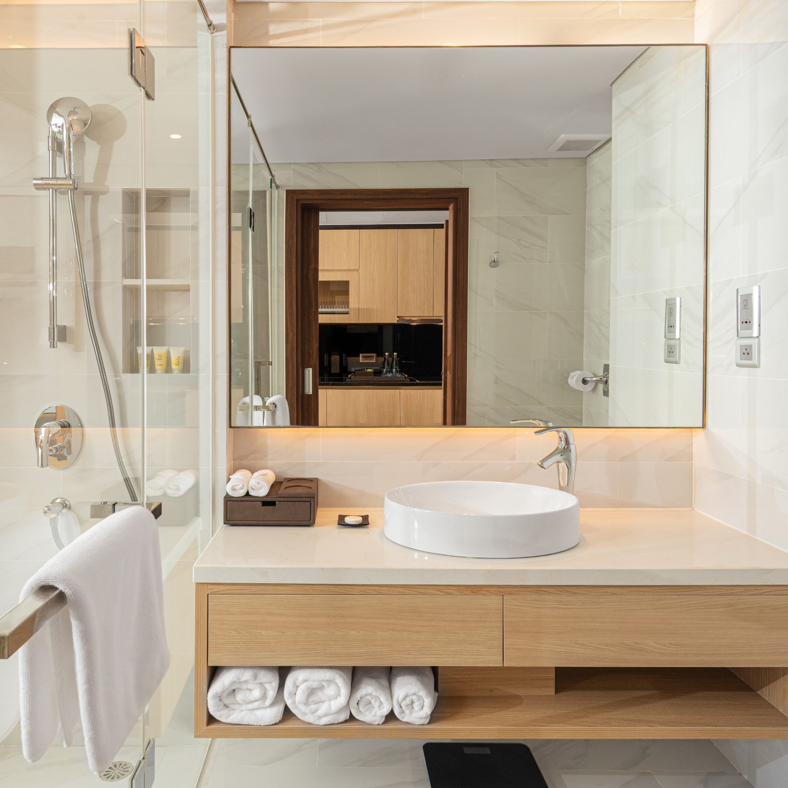 Deluxe Studio, Sea view King or Twin