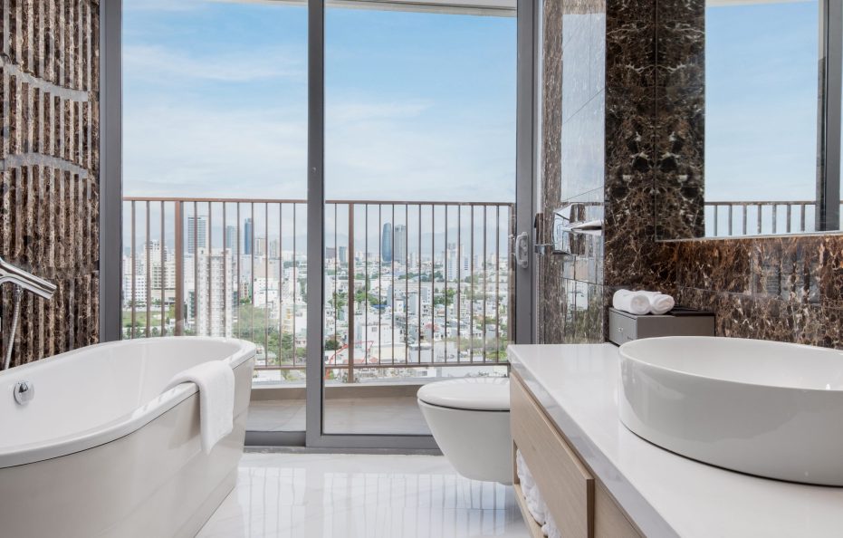 1 Bed-room Deluxe Family Suite, City view