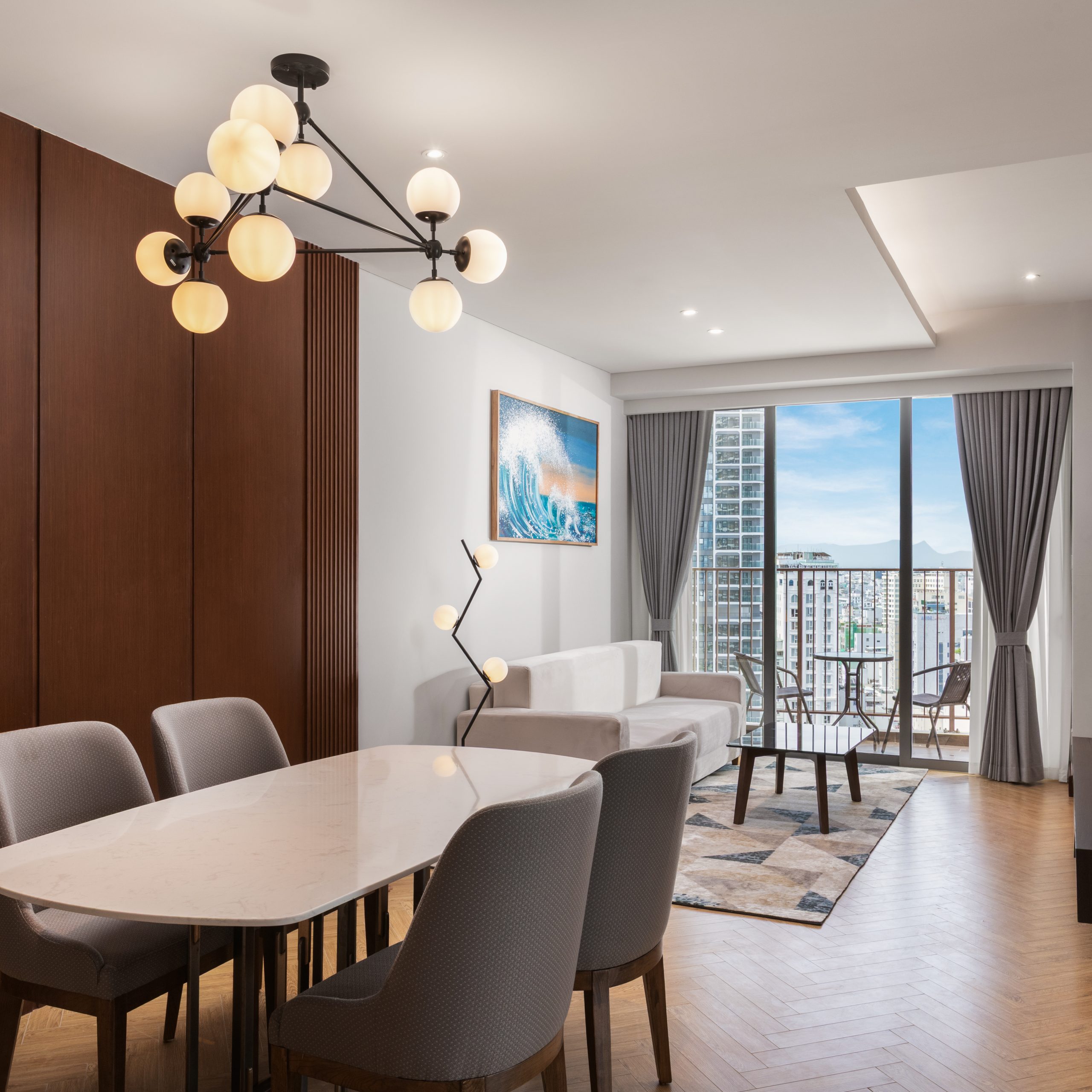 1 Bed-room Family Suite, Partial Sea view