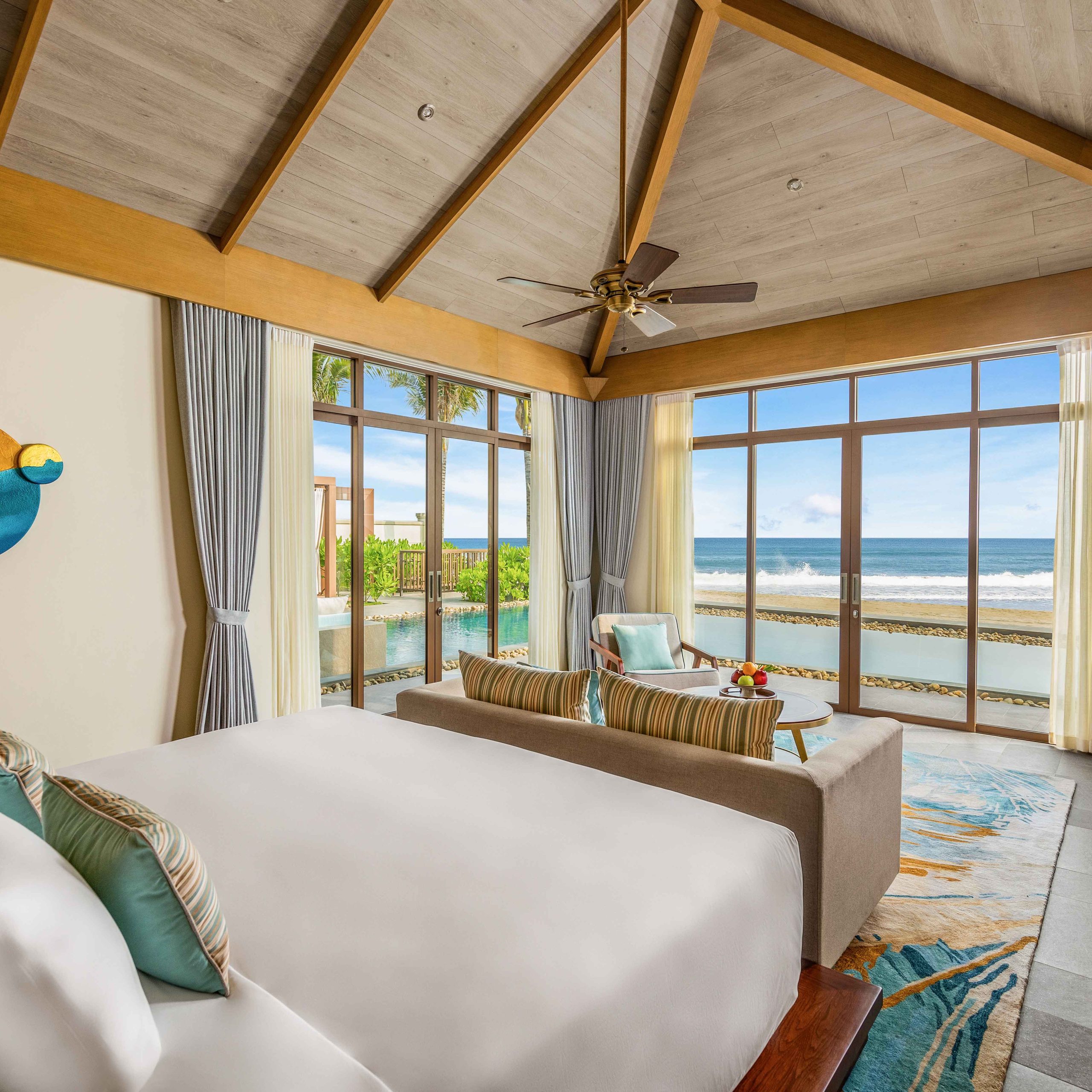 Five Bedroom Beachfront Pool Villa