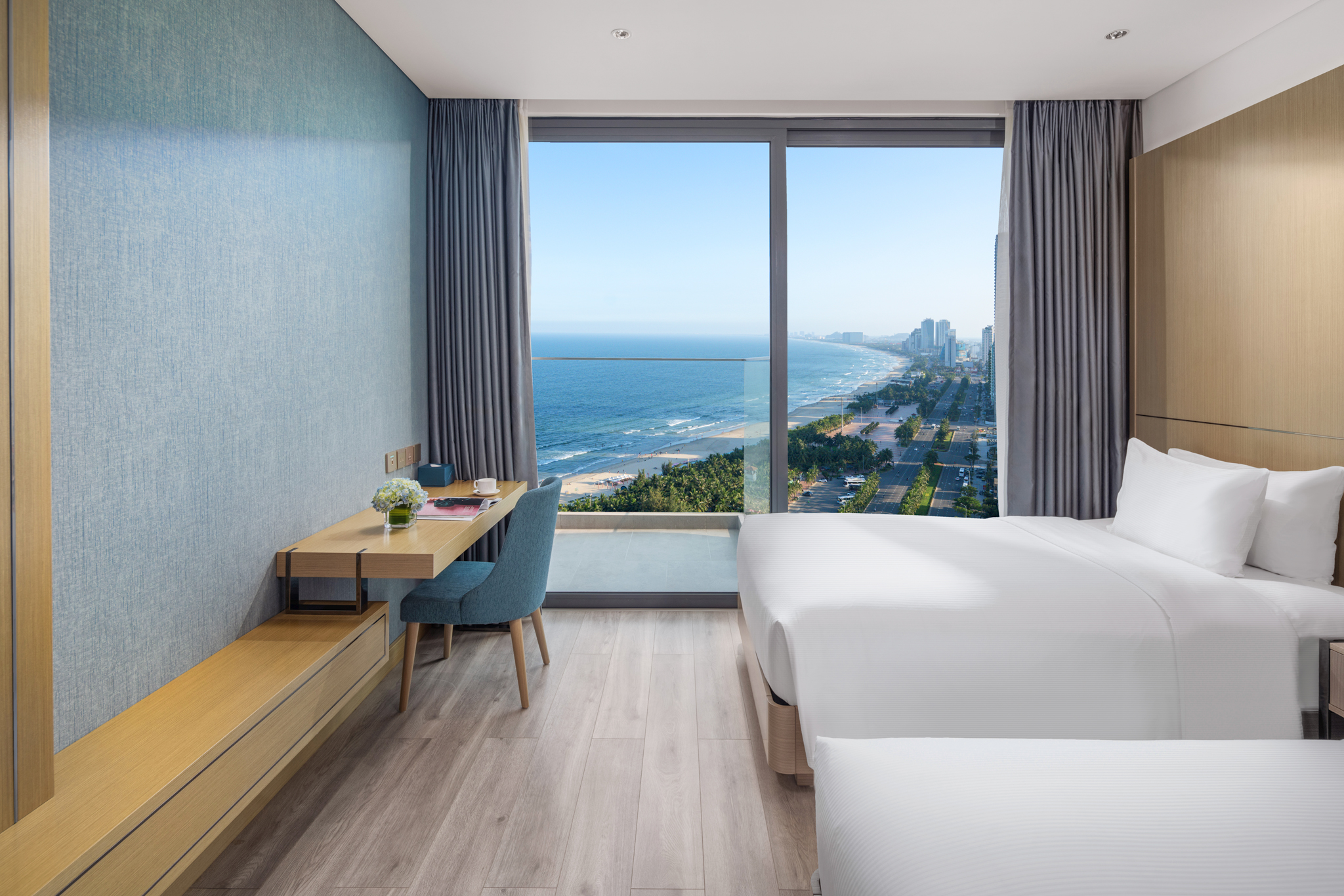 Triple Room Partial Sea View