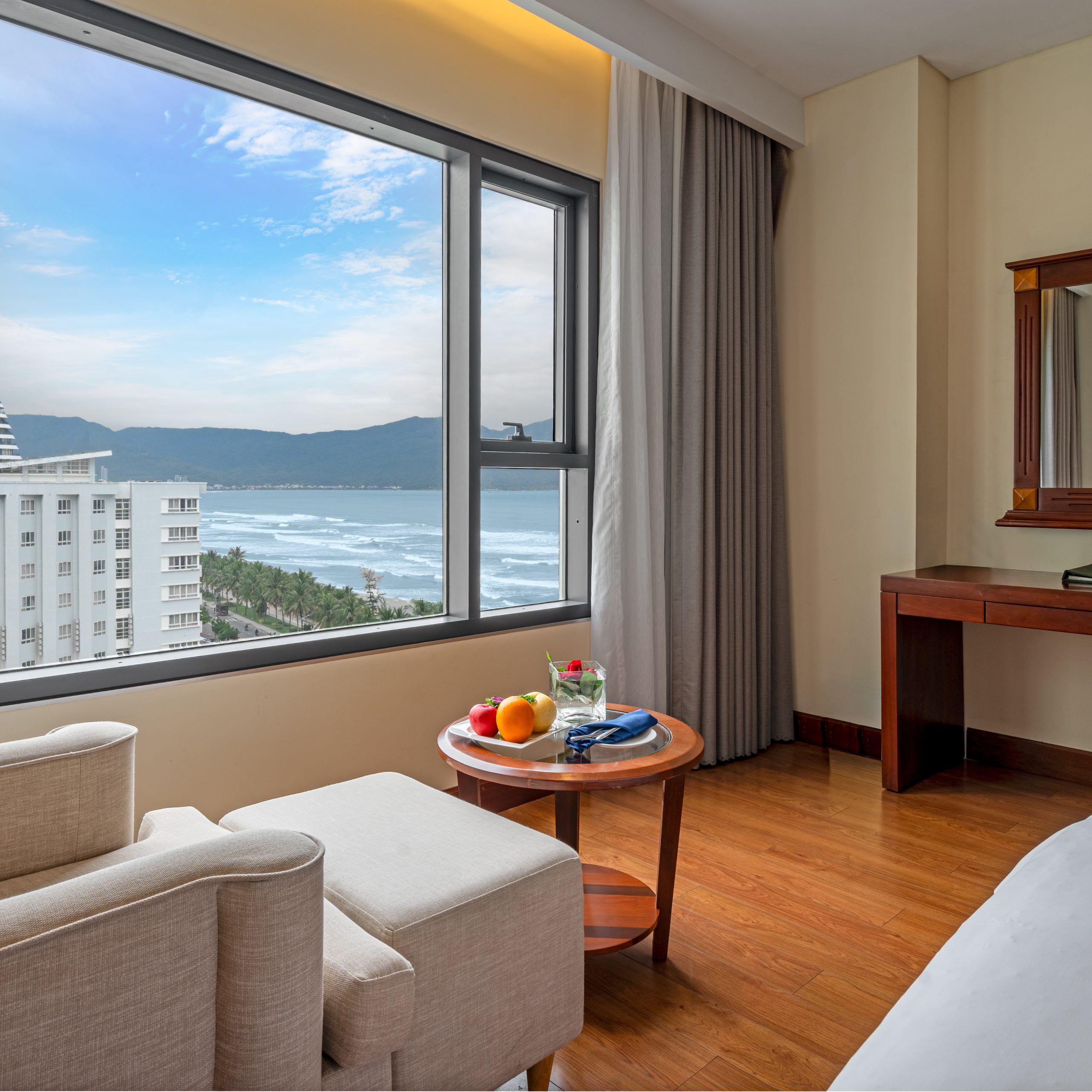 Deluxe Double Partial Ocean View