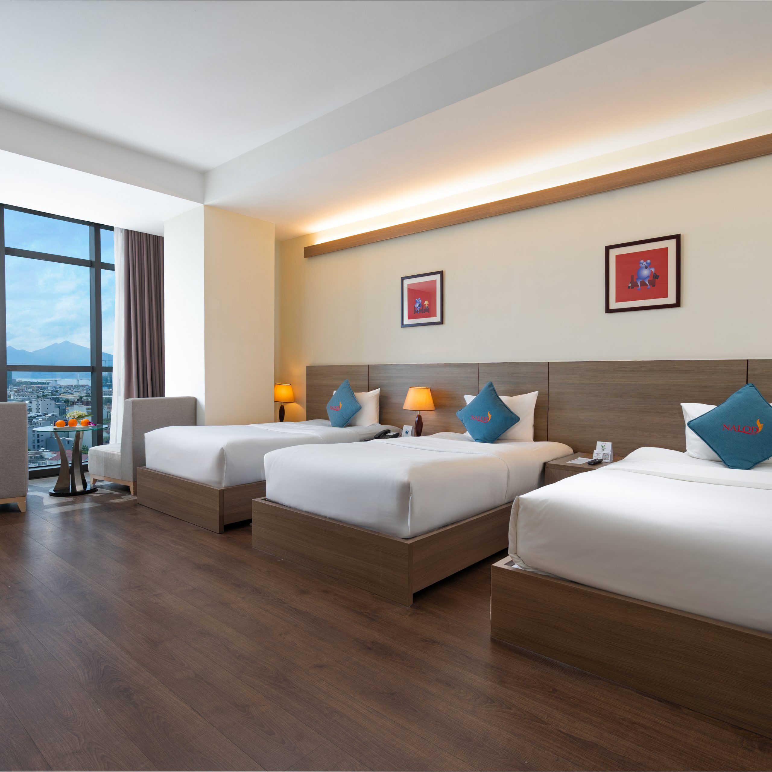 Superior City View Triple