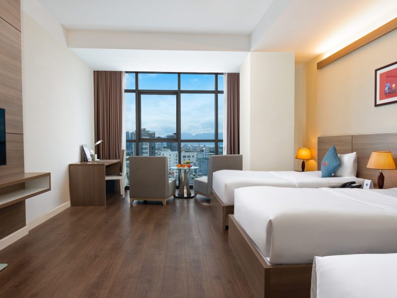 Superior City View Triple