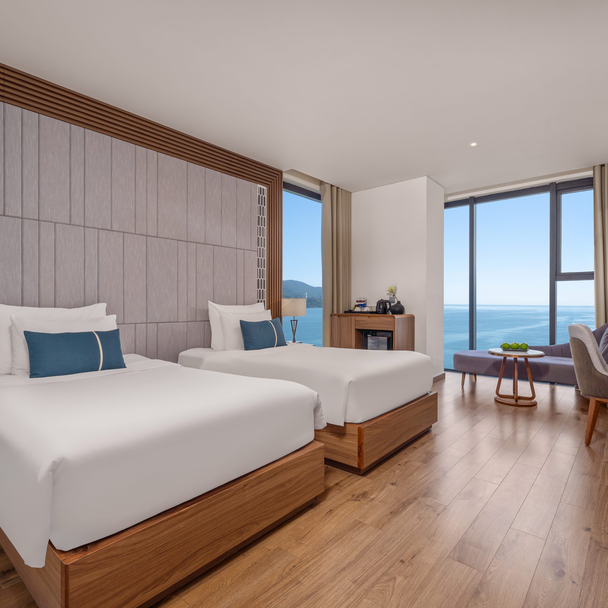 Executive Ocean Twin