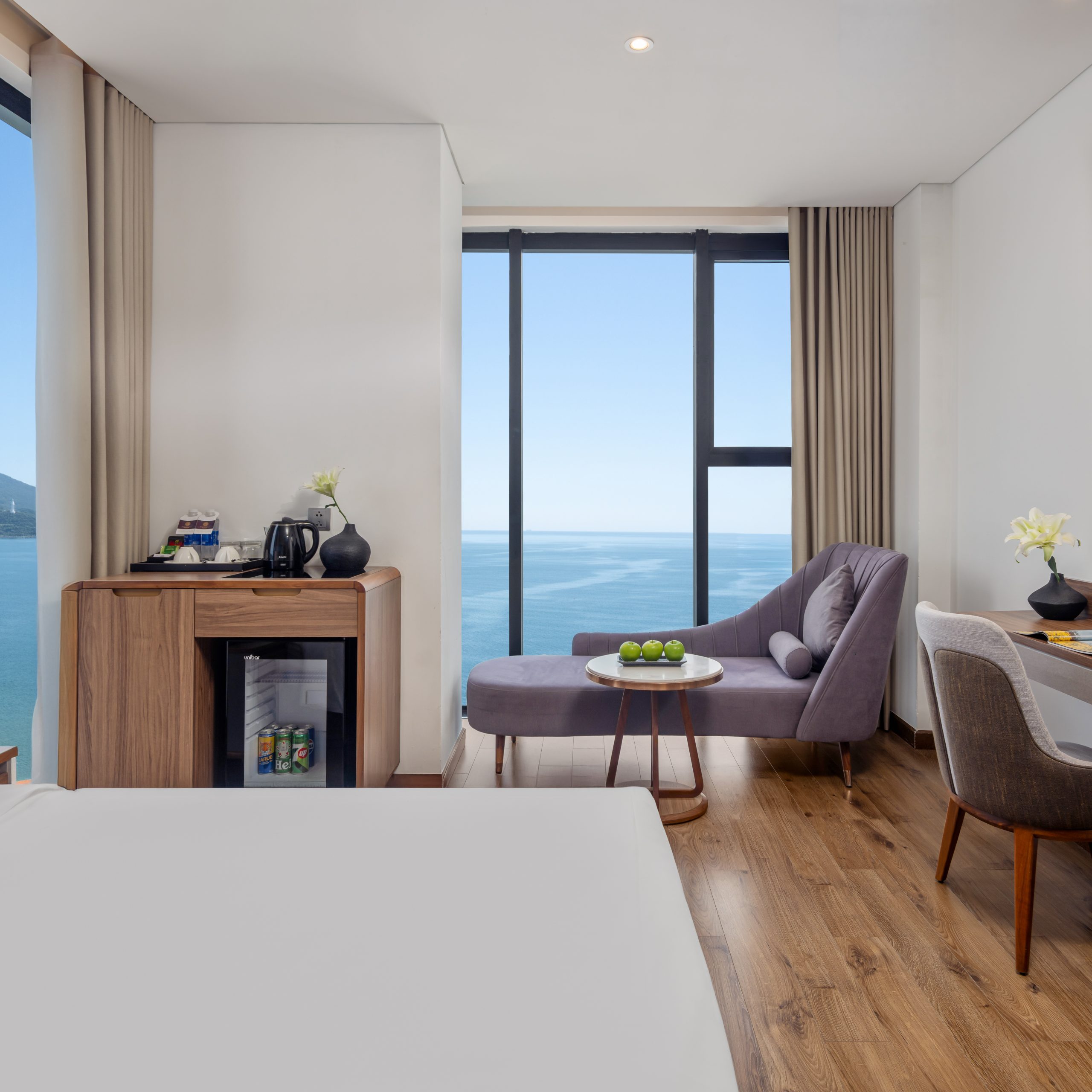 Executive Ocean Twin