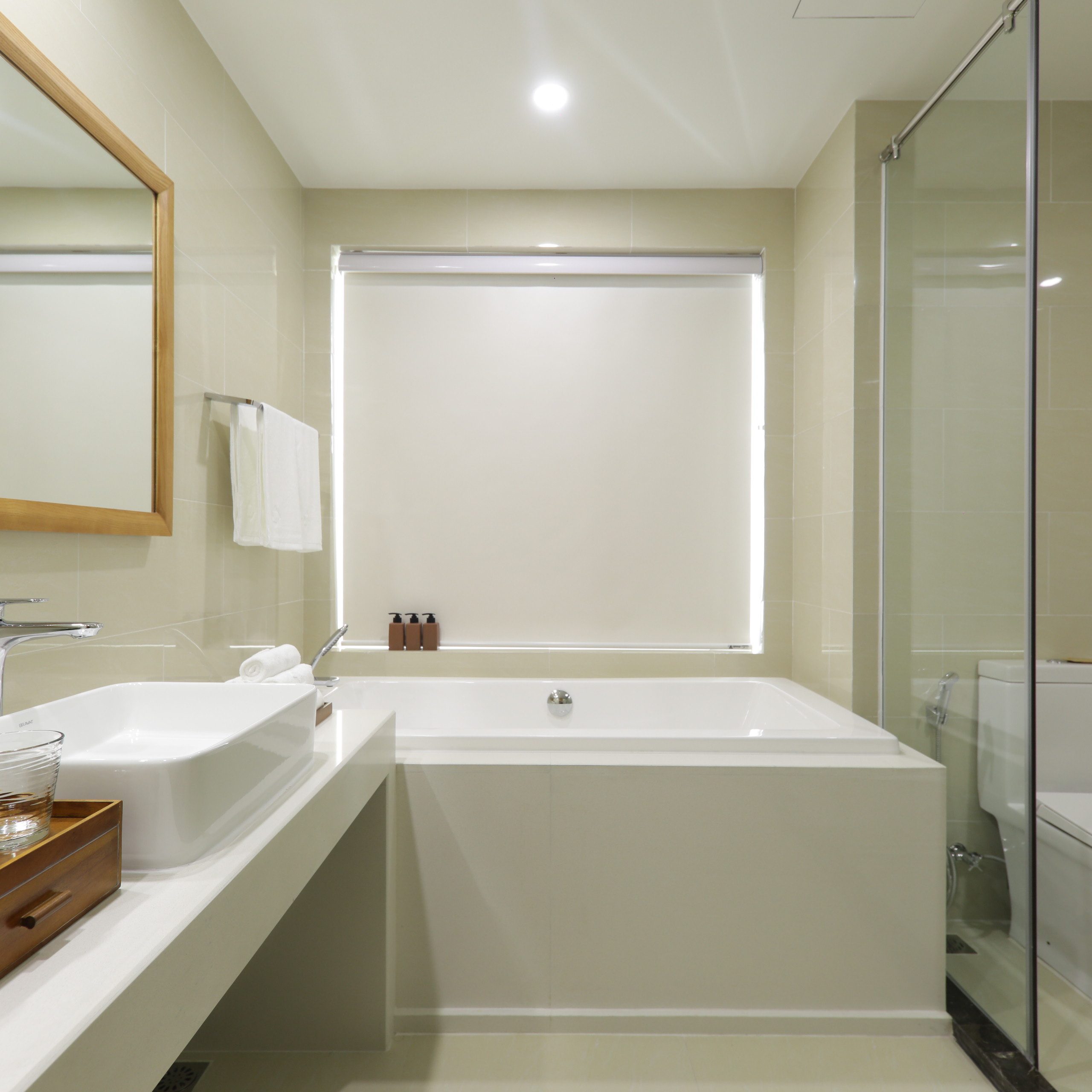 Grand Suite 2-Bedroom Connecting Ocean View (2 DBL)