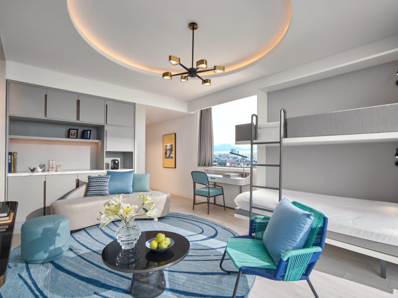 Family Room Sea View with Balcony