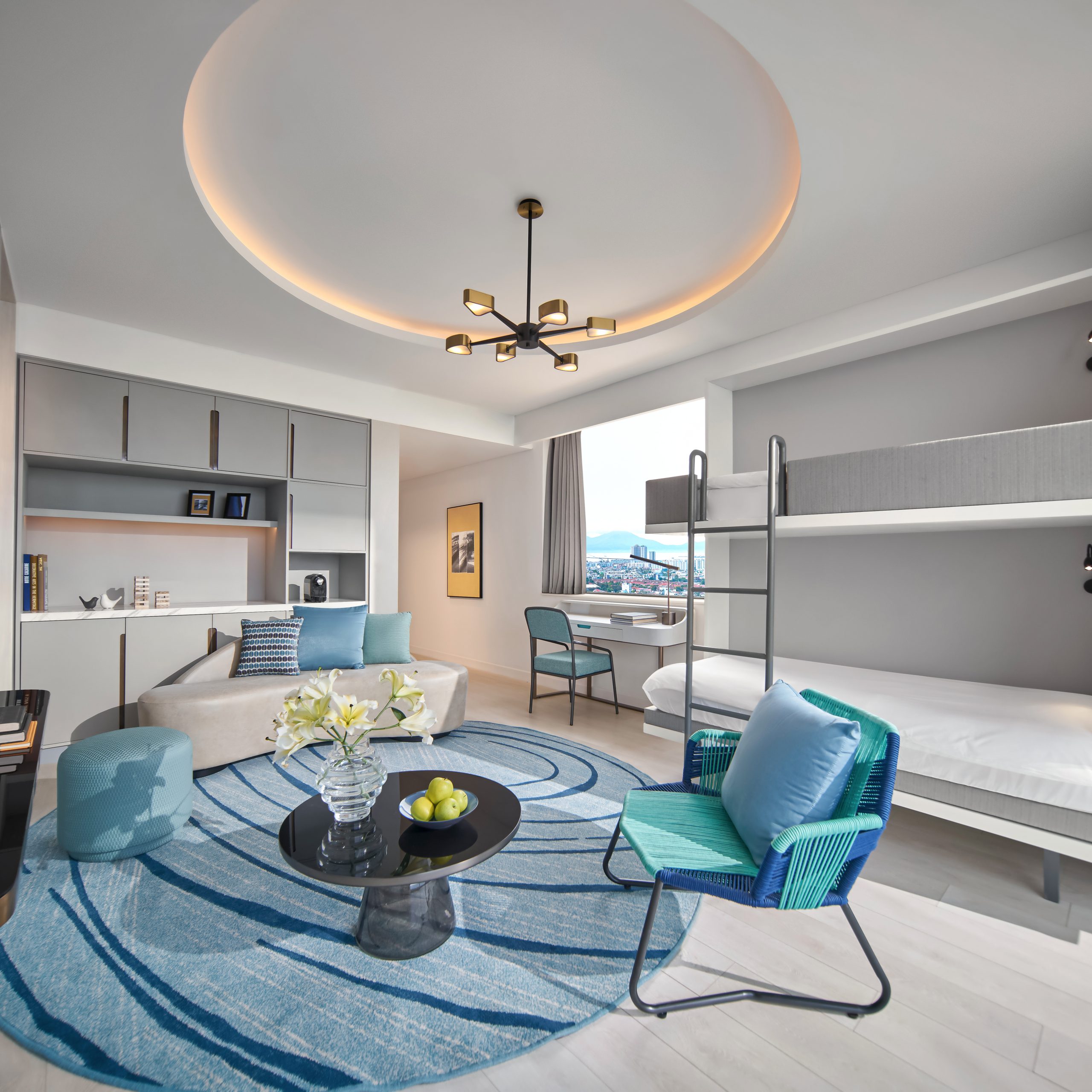 Family Room Sea View with Balcony