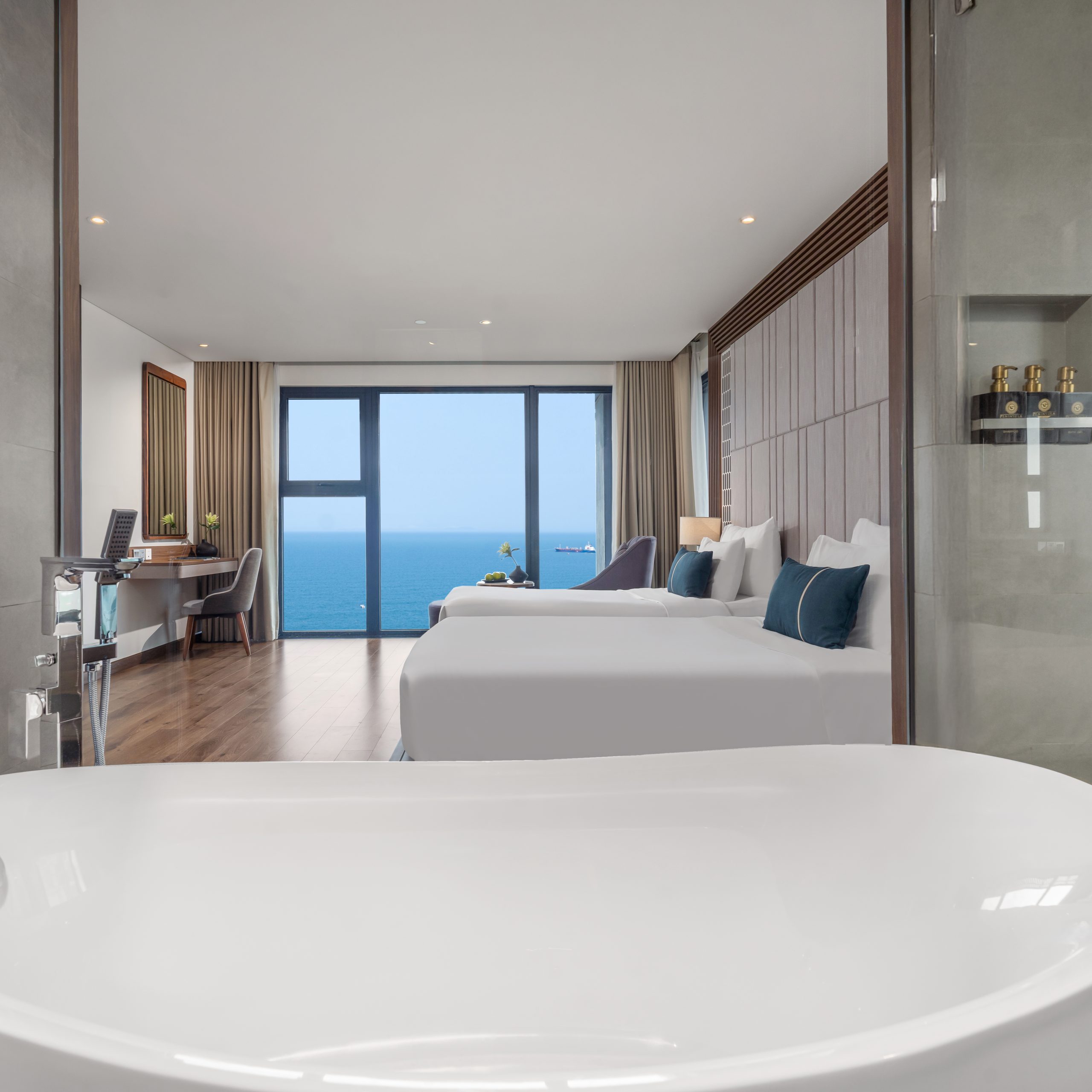 Grand Executive Ocean Twin