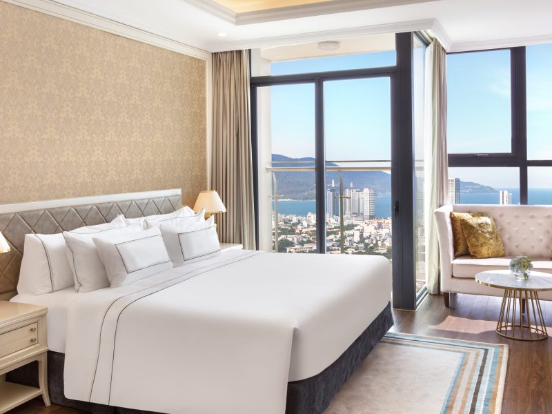 Deluxe Room Horizon View