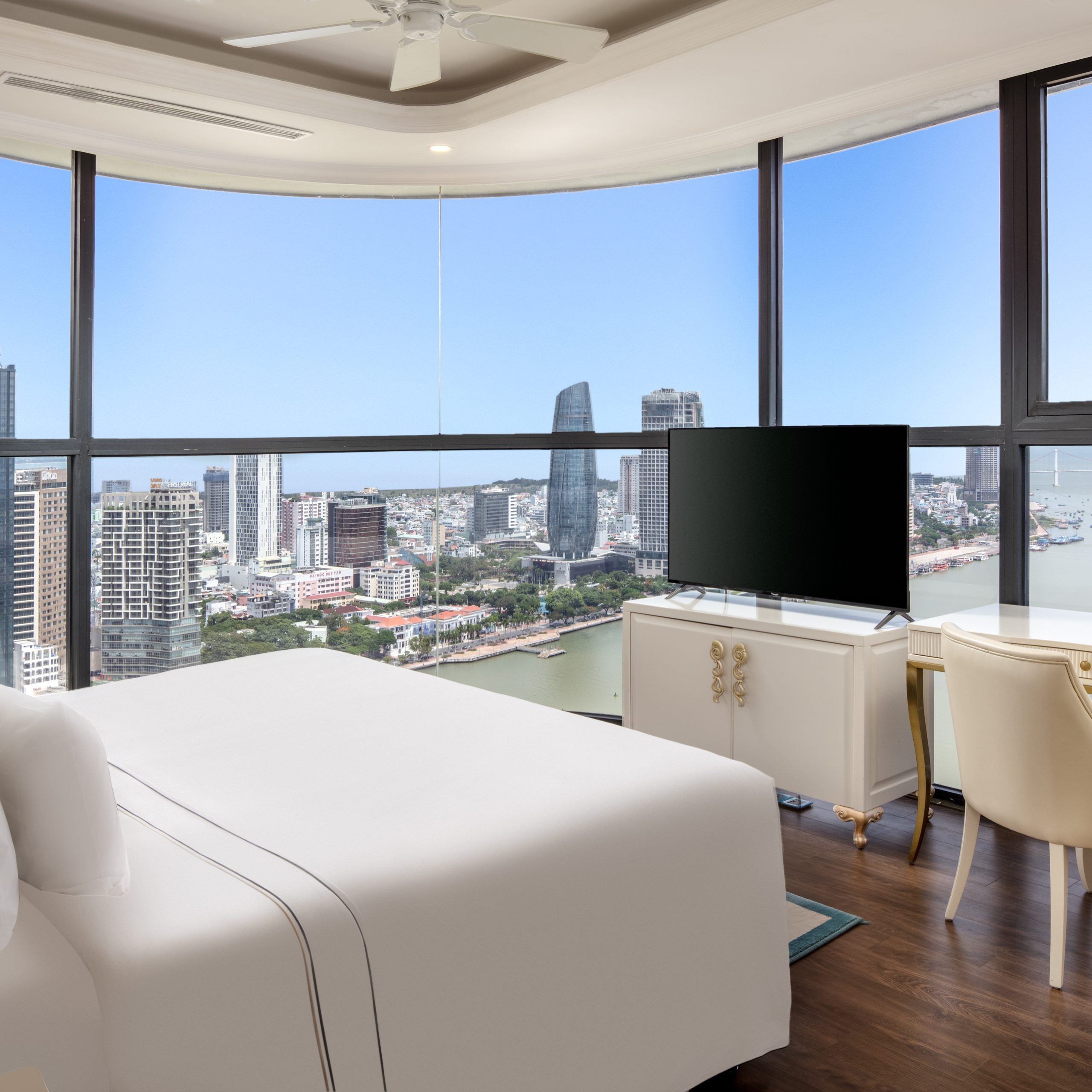 Suite Panoramic Riverview