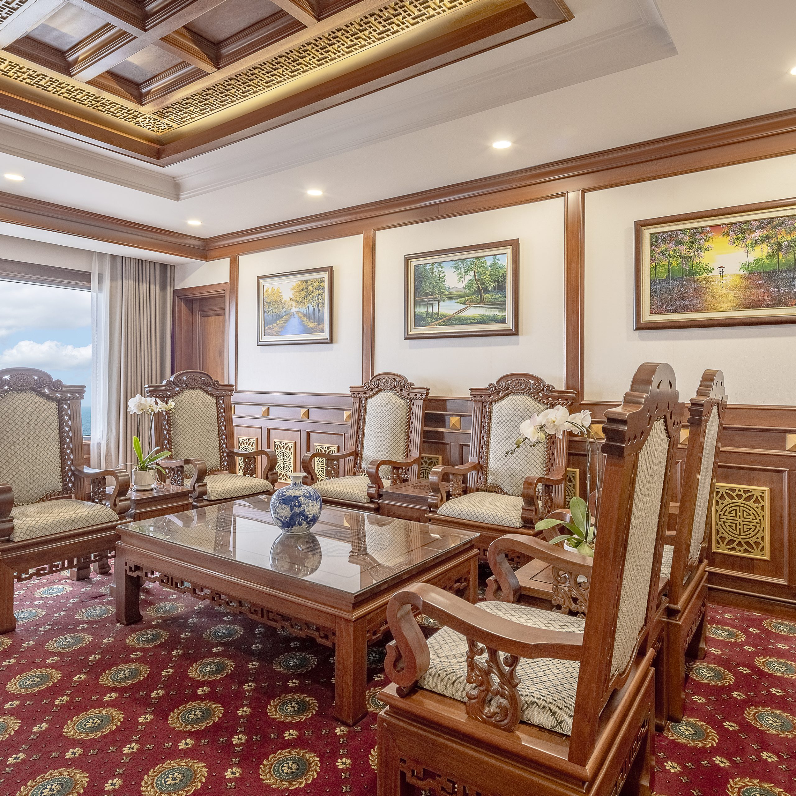 Ocean President Suite