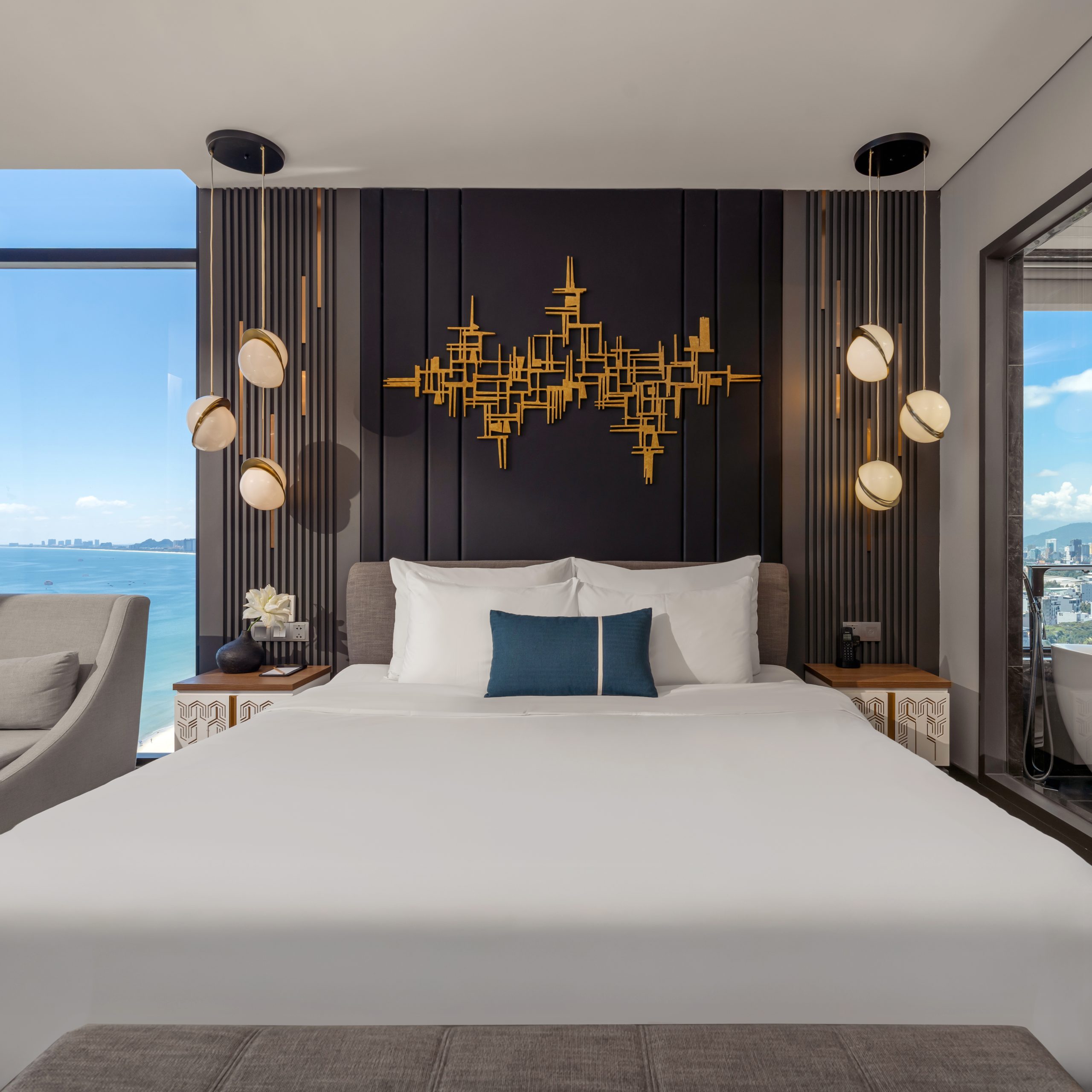 Peninsula Suite (2 bedrooms)