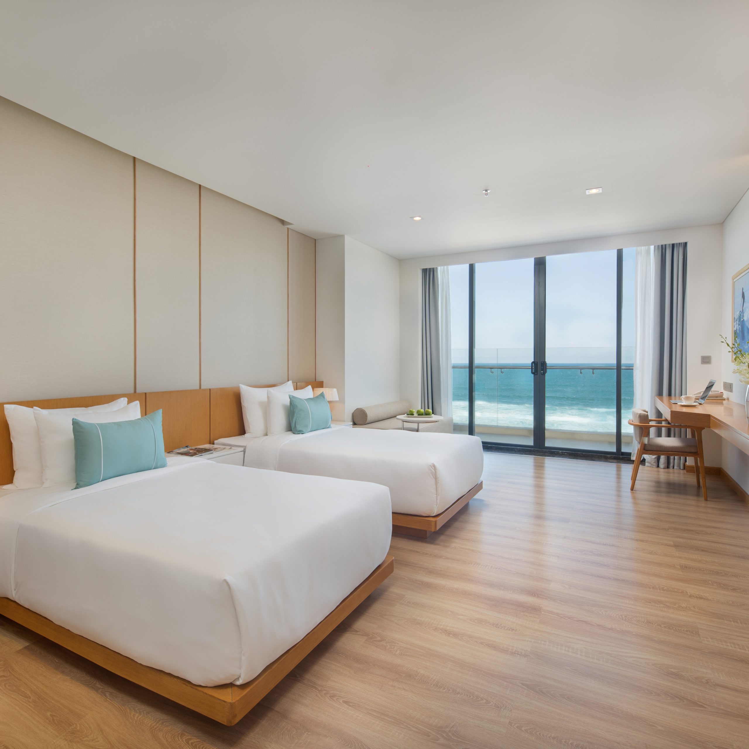 Premier Suite Oceanfront (DBL/TWN)