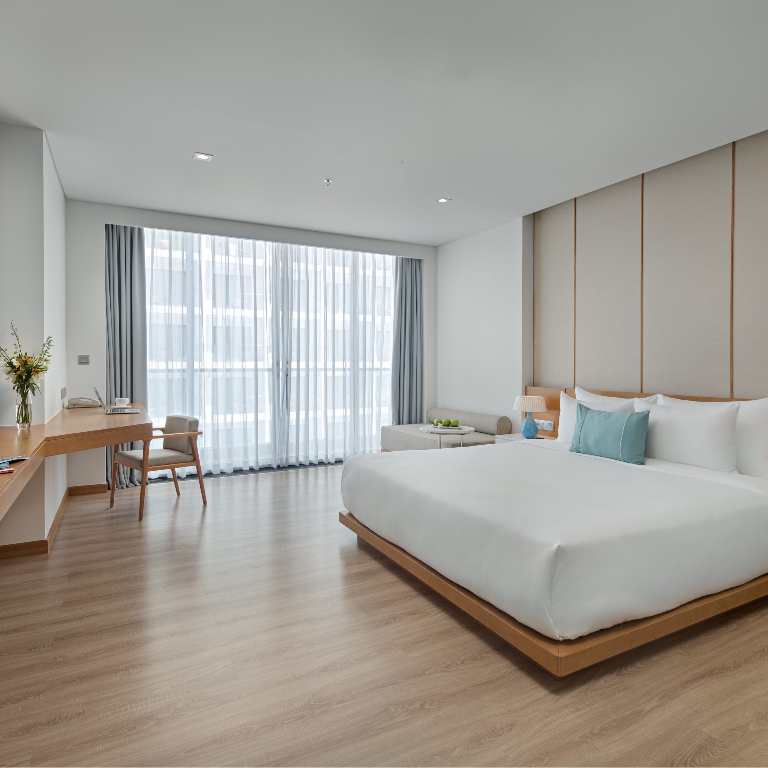 Premier Suite Partial Ocean (DBL/TWN)