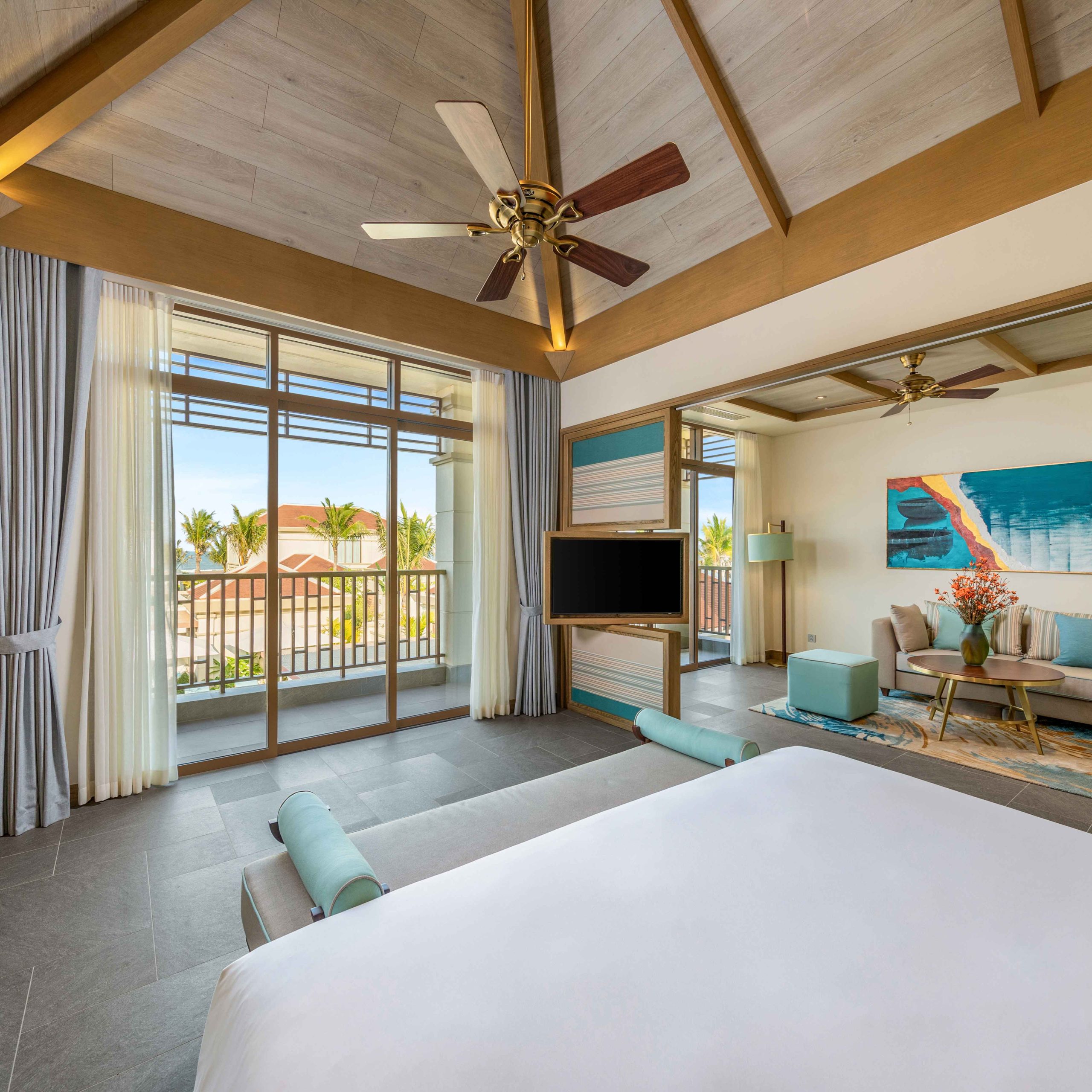 Three Bedroom Ocean Premium Pool Villa