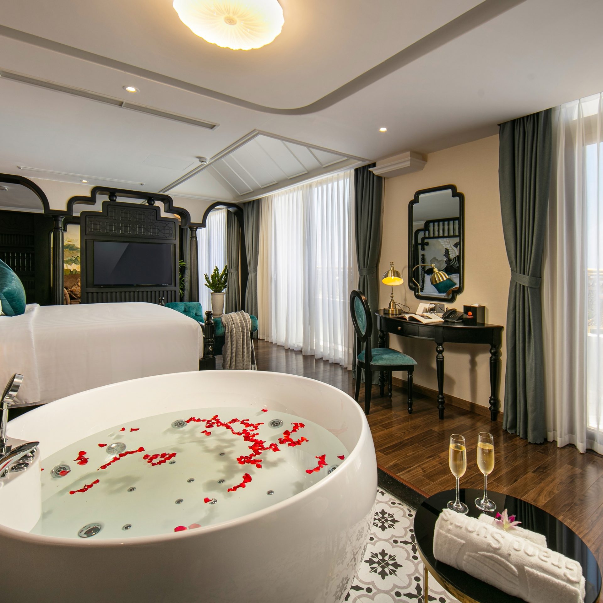 Presidential Suite Balcony City view