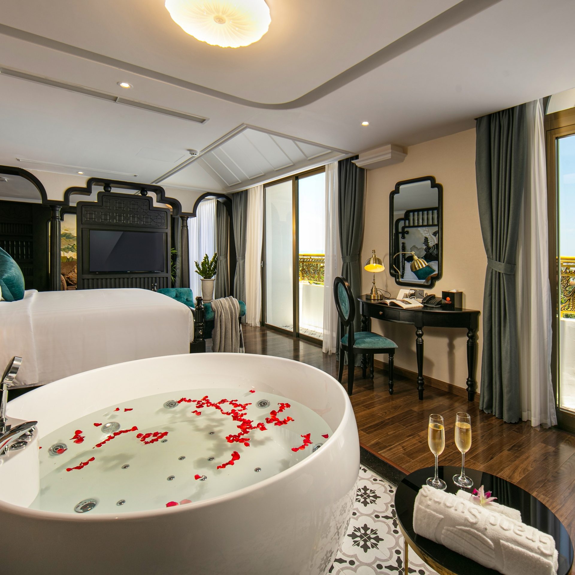 Presidential Suite Balcony City view