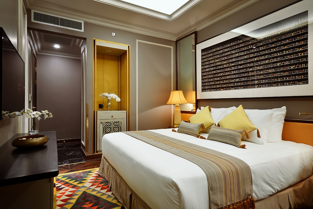 Balcony Executive Suite
