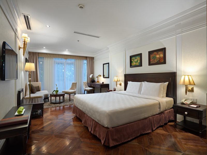Grand Executive