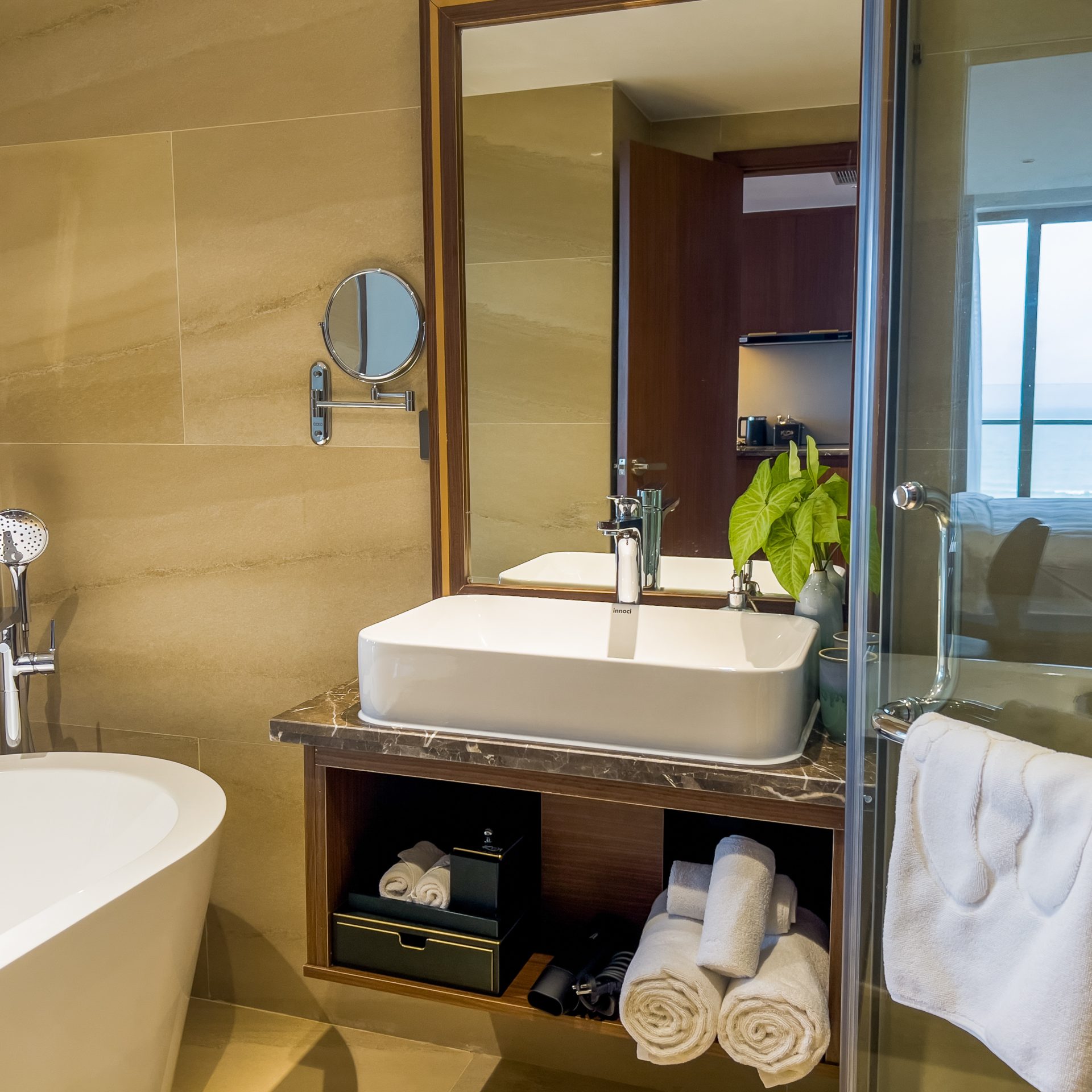 Harmony Suite Beach Front