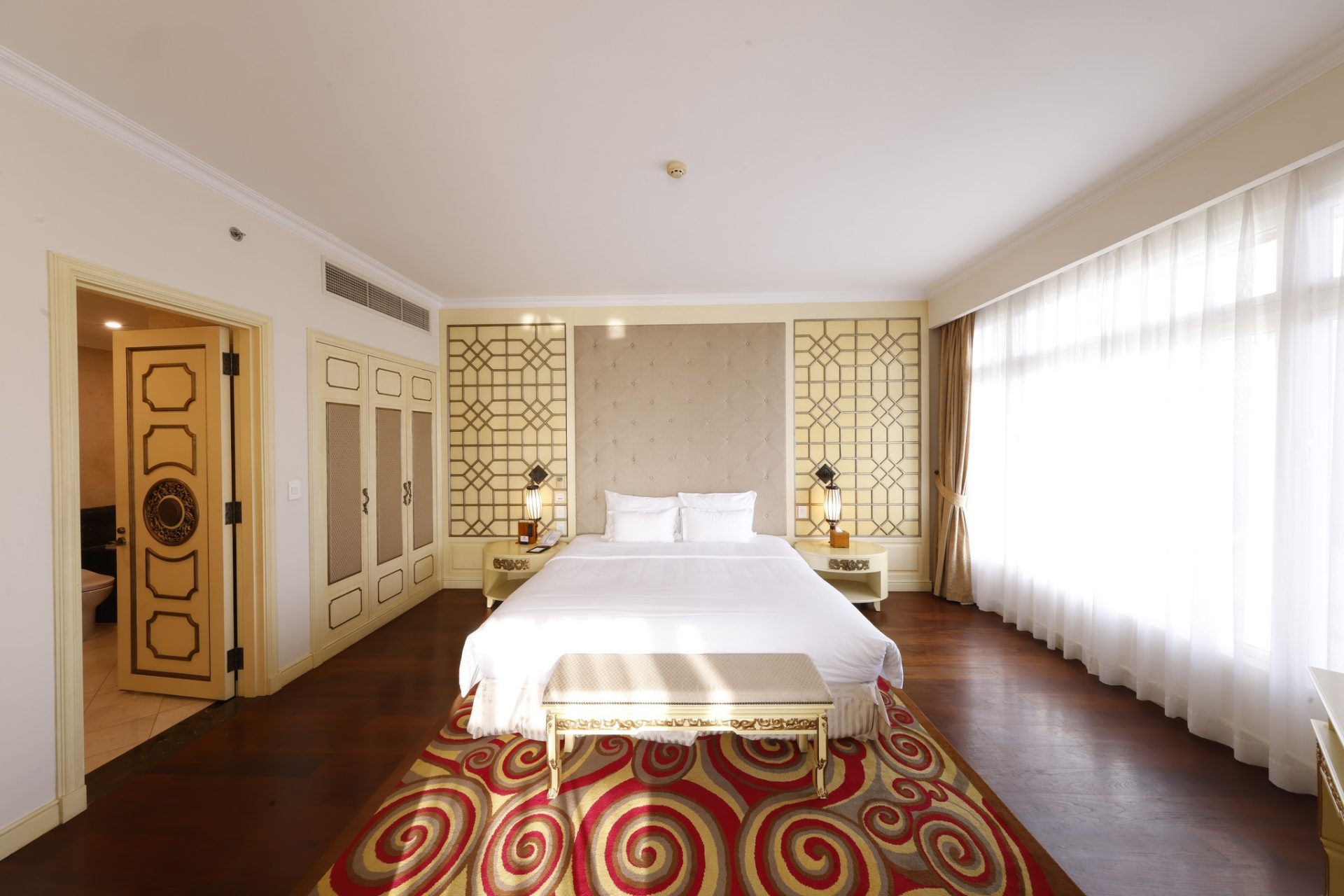 Senior Suite  River View