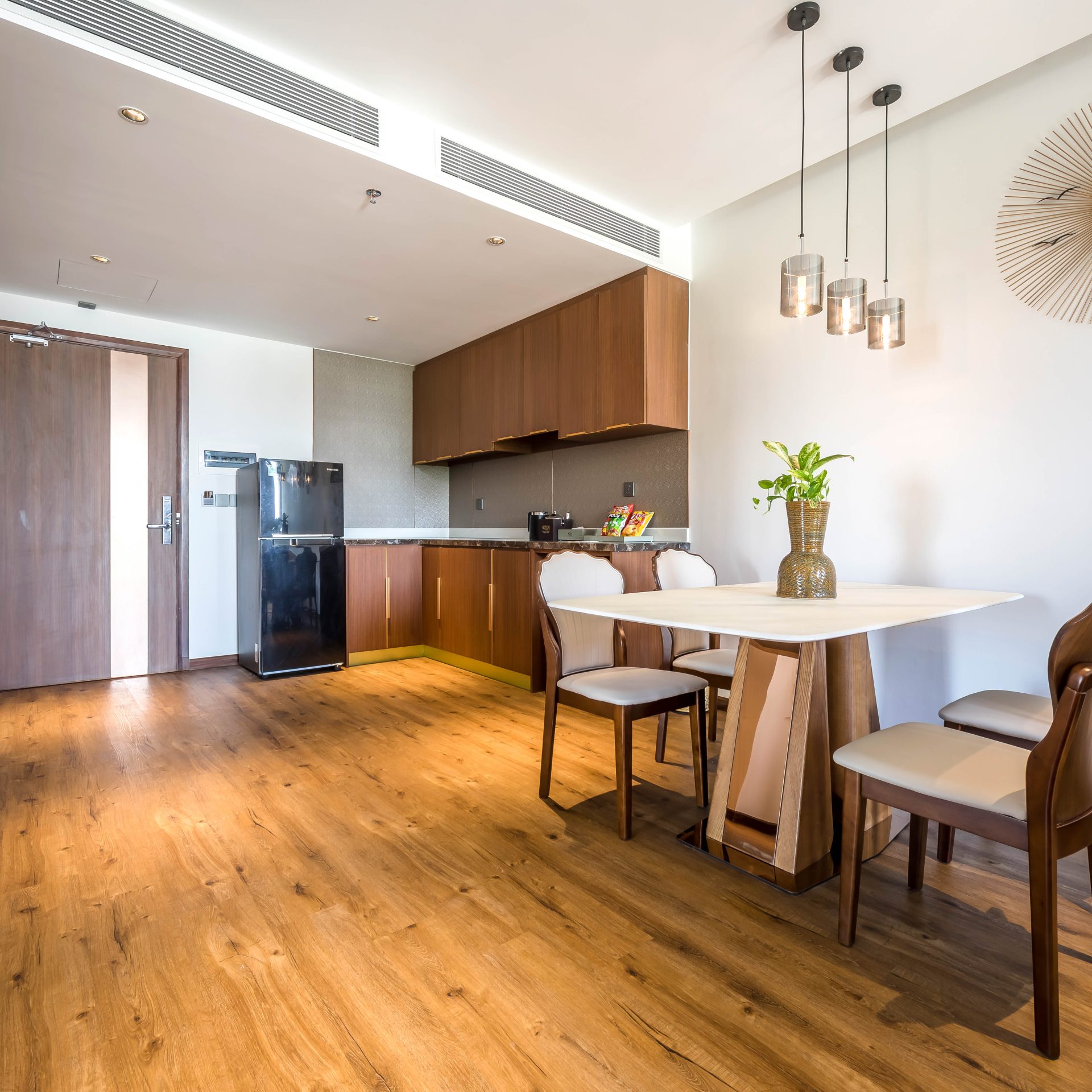 3 Bedroom Apartment