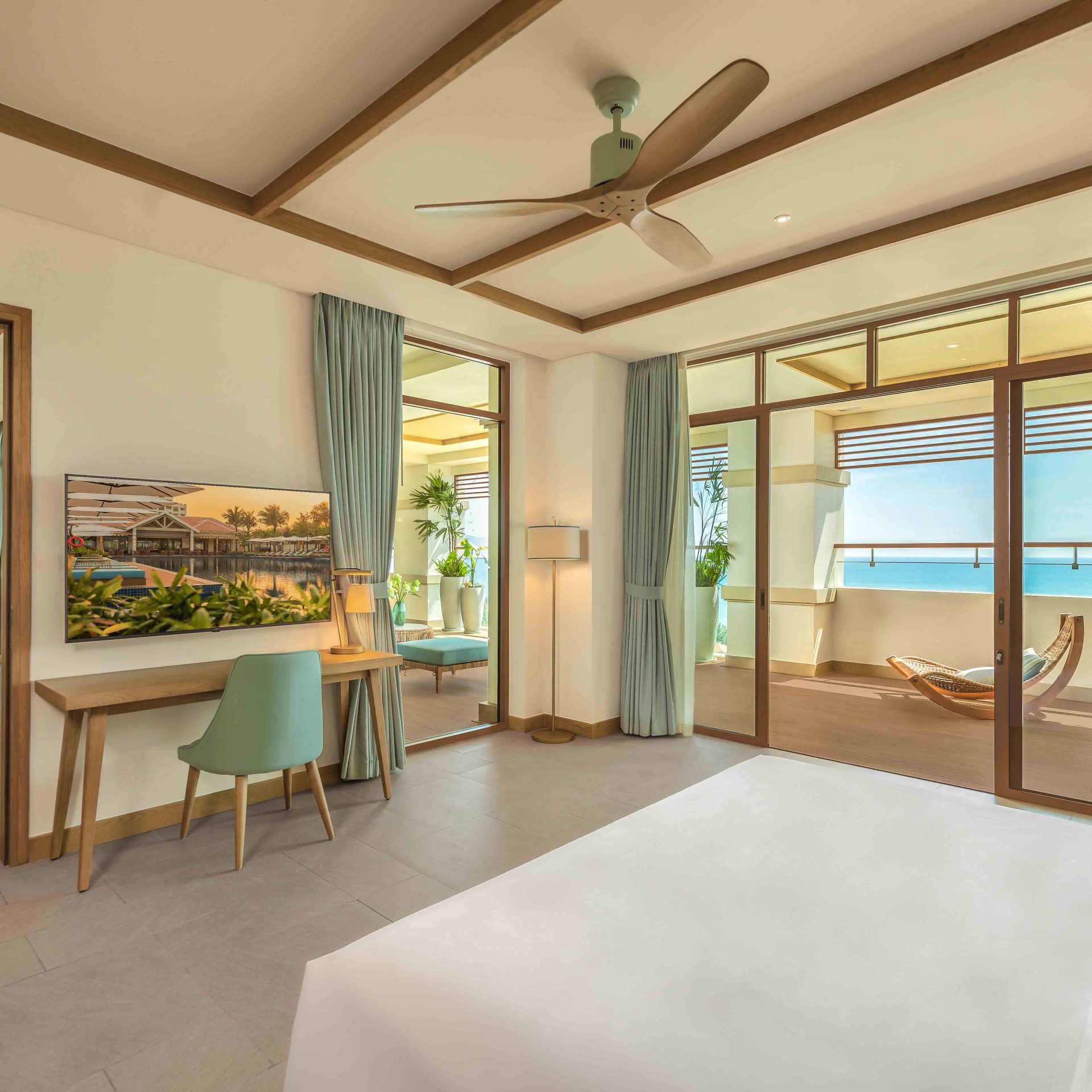 Two-bedroom Ocean View Premium Suite