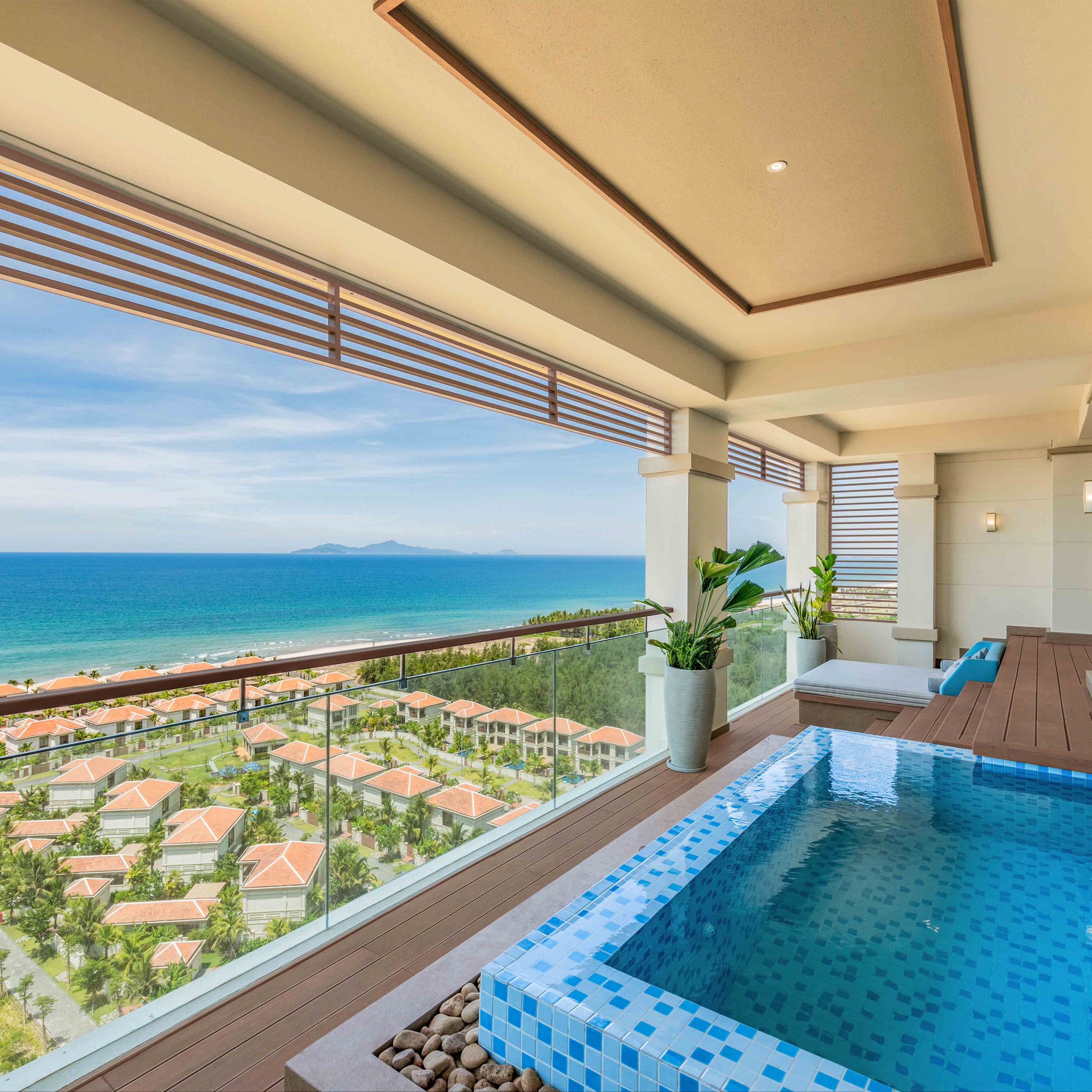 Two-bedroom Premium Pool Suite